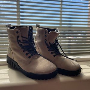 Diesel Cream Color Combat Style Winter Boots